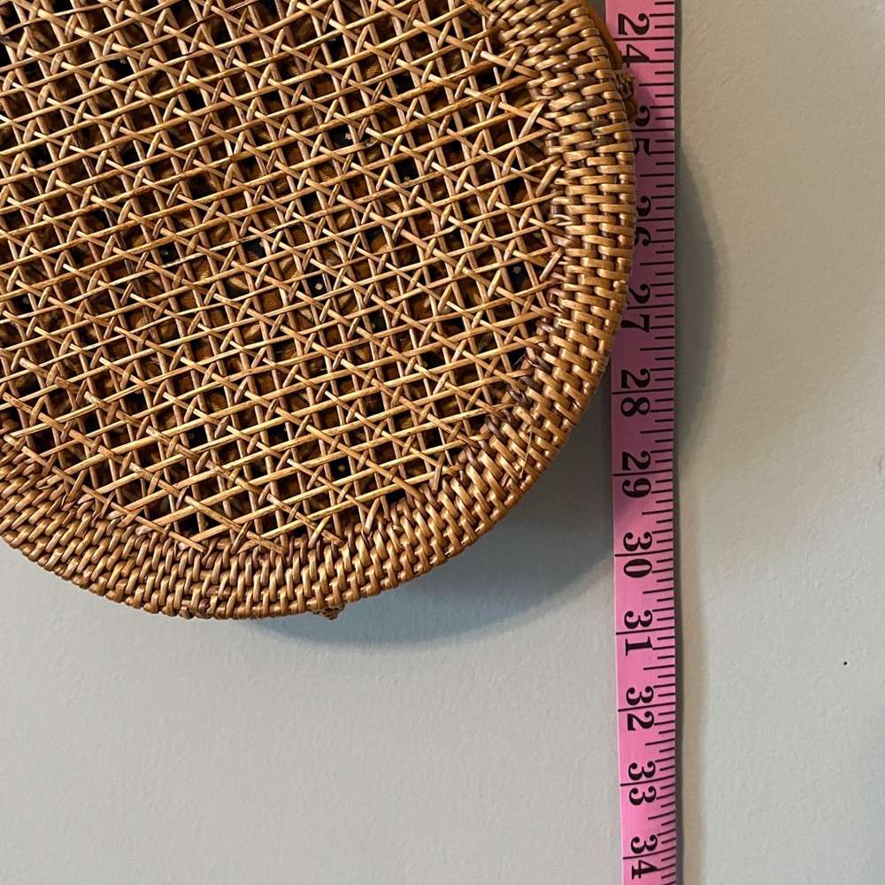 Anthropologie Bag Handwoven Round Rattan Wicker Crossbody Purse‎ - Picture 6 of 16